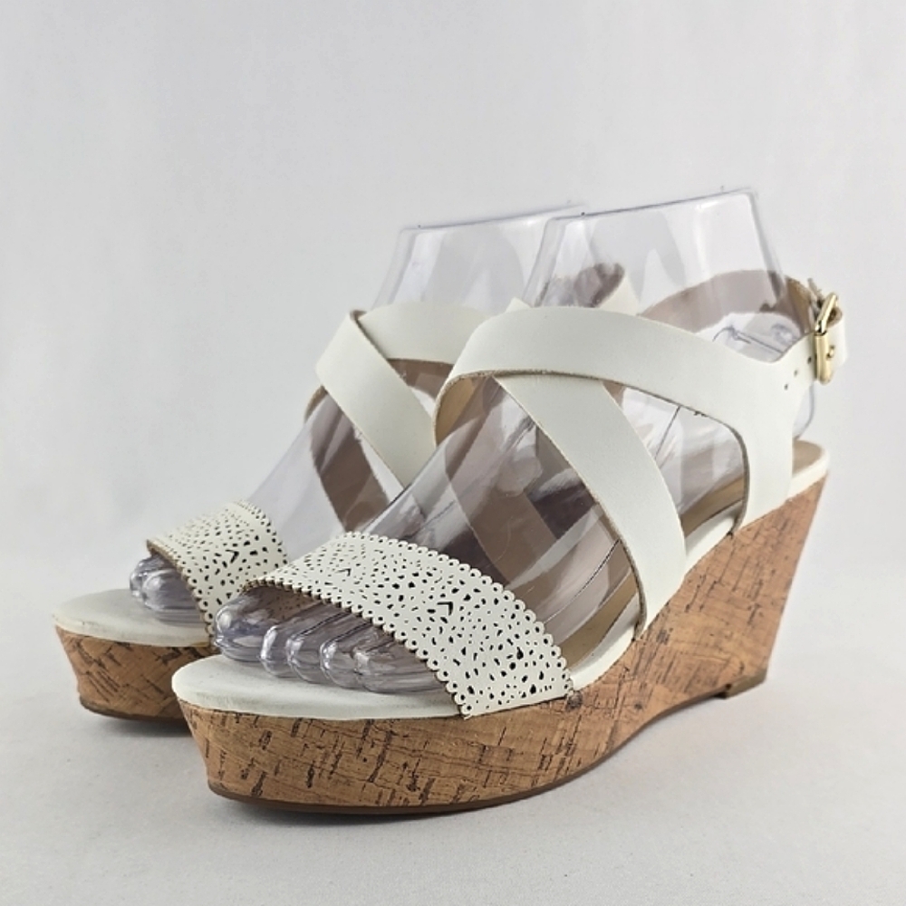 ⭐️3/ $30⭐️ Expressions Women's White Cork Wedge Strappy Sandals Size 6